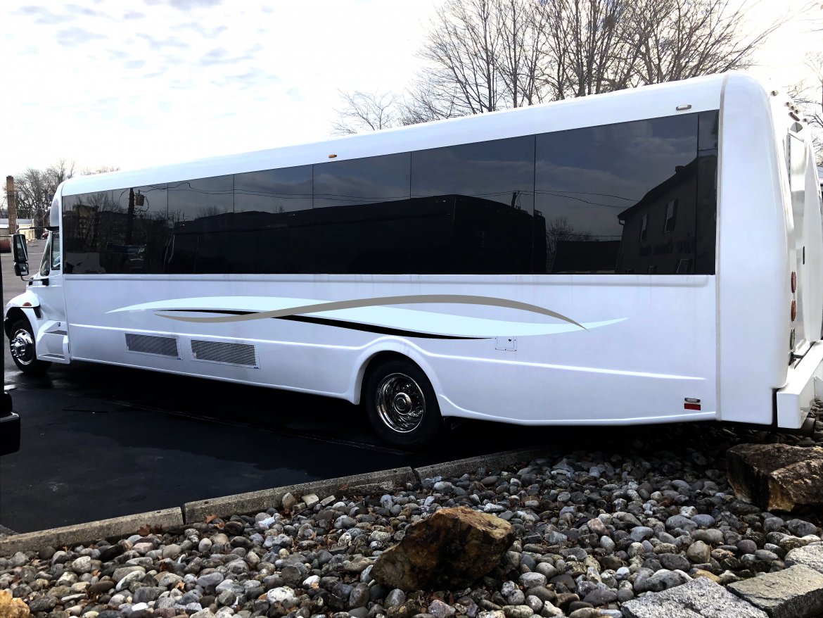 Shuttle Bus for Sale in Oaklyn, NJ - Photo 3