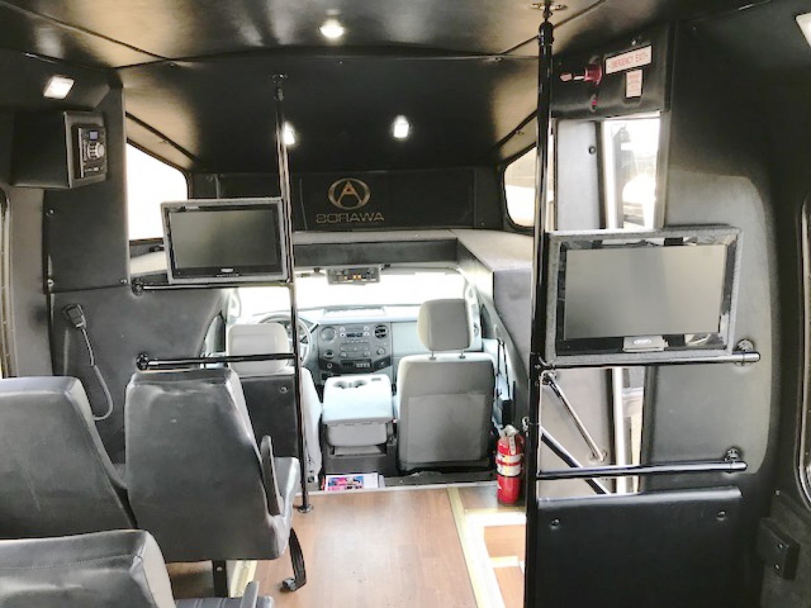 Shuttle Bus for Sale in Oaklyn, NJ - Photo 9