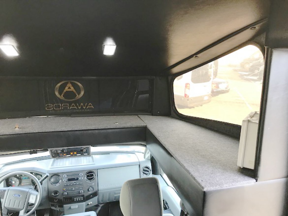Shuttle Bus for Sale in Oaklyn, NJ - Photo 12